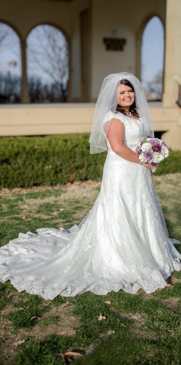 bridal portrait with bouquet