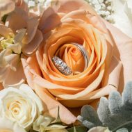 bouquet with rings in shades of orange